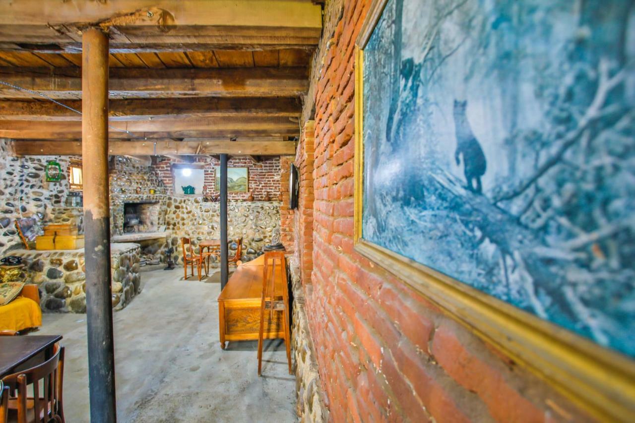 Book Hotel Κουτάισι Εξωτερικό φωτογραφία